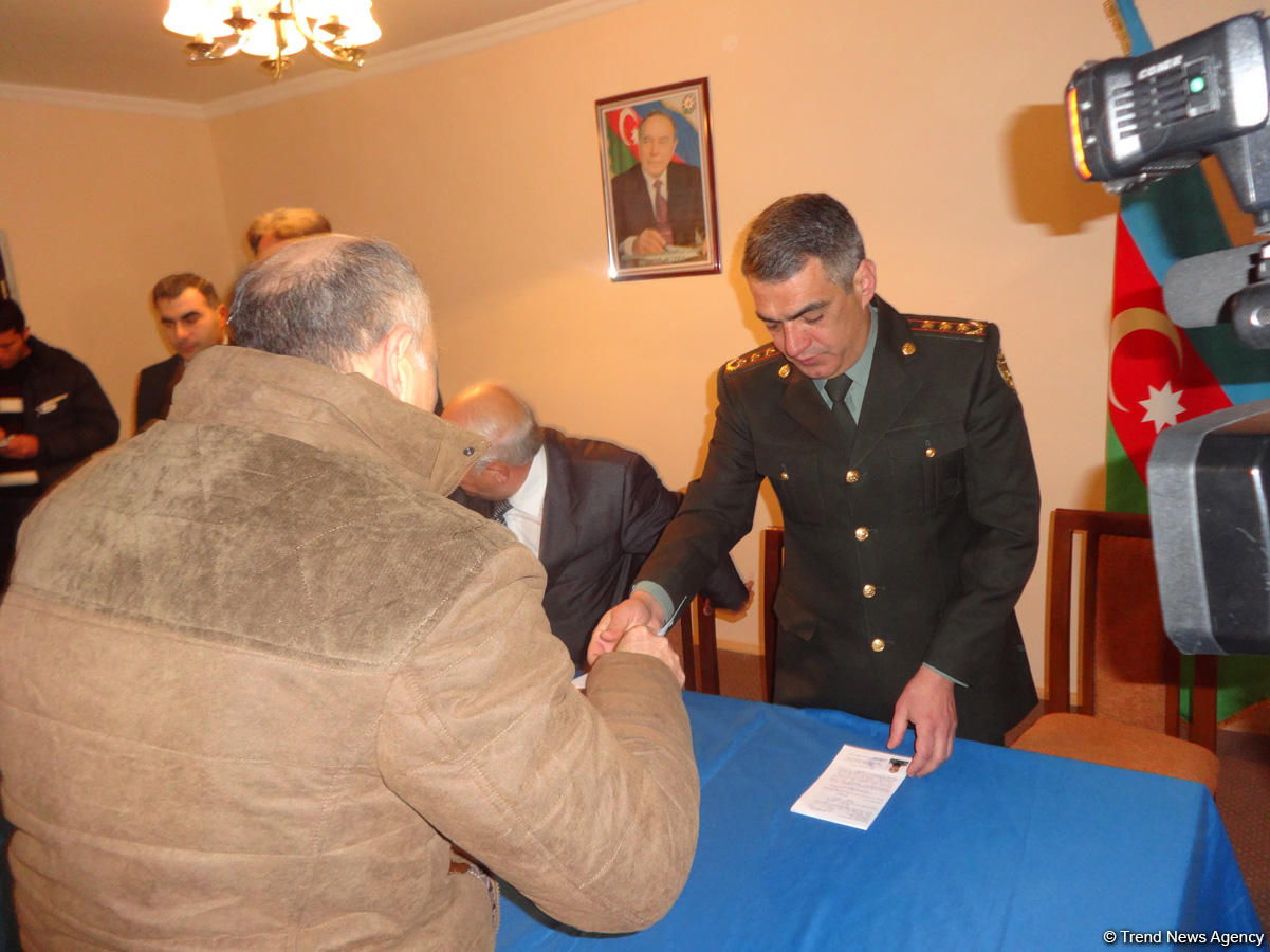 Əfv sərəncamı 2 və 17 saylı cəzaçəkmə müəssisələrində icra olunub (FOTO)