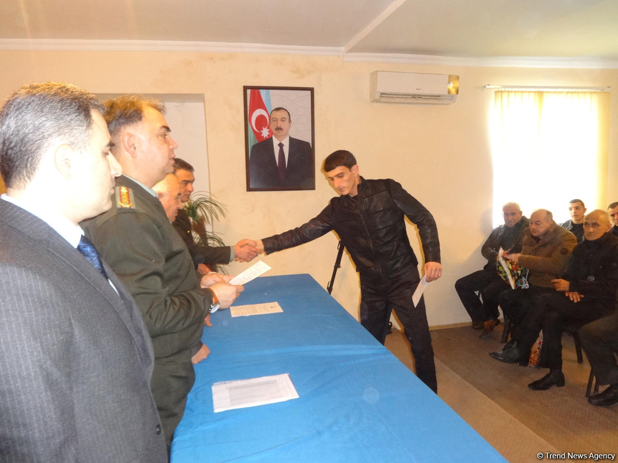 Əfv sərəncamı 2 və 17 saylı cəzaçəkmə müəssisələrində icra olunub (FOTO)
