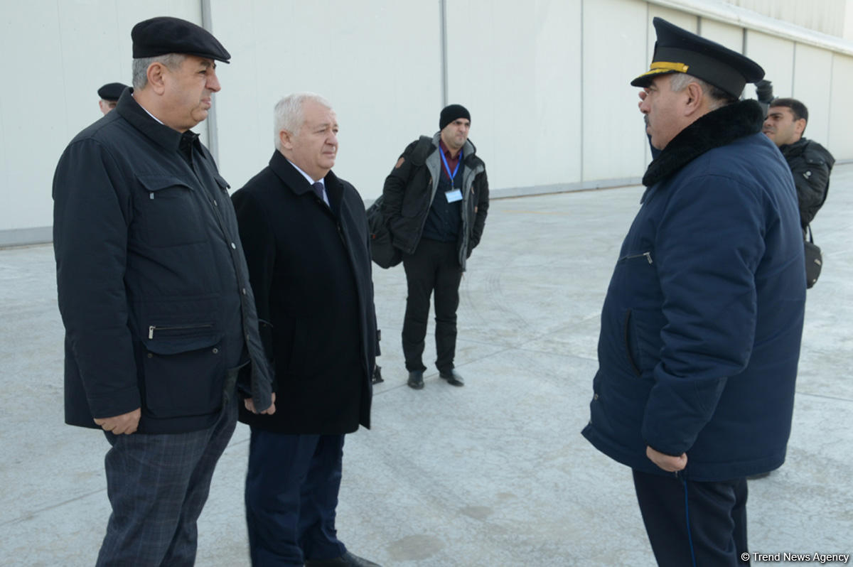 "Günəşli" yatağında yanğının söndürülməsi istiqamətində işlər davam etdirilir (FOTO)