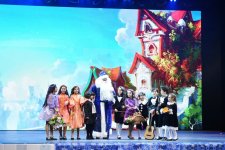 Mehriban Əliyeva: 2015-ci il Azərbaycanın tarixində yeni nailiyyətlərlə, yeni qələbələrlə qalacaq