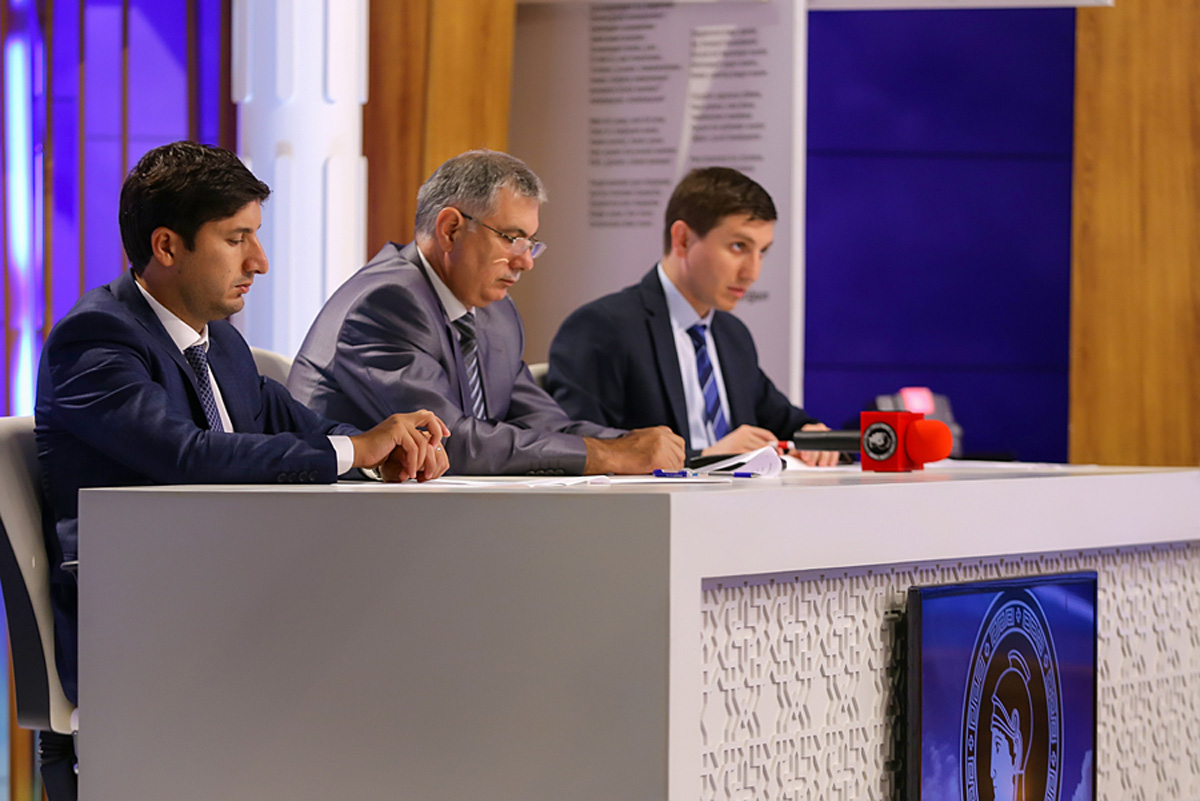 ABŞ-da İstiqlaliyyət müharibəsi (FOTO)