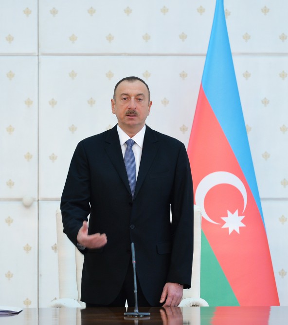 Prezident İlham Əliyev: Nəzarət çox ciddi olmalıdır, pozuntulara yol verən şəxslər ciddi cəzalandırılmalıdırlar (FOTO)