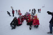 Heydər Əliyev Fondunun təşəbbüsü ilə uşaqların "Şahdağ" Turizm Mərkəzində istirahəti təşkil edilib (FOTO)