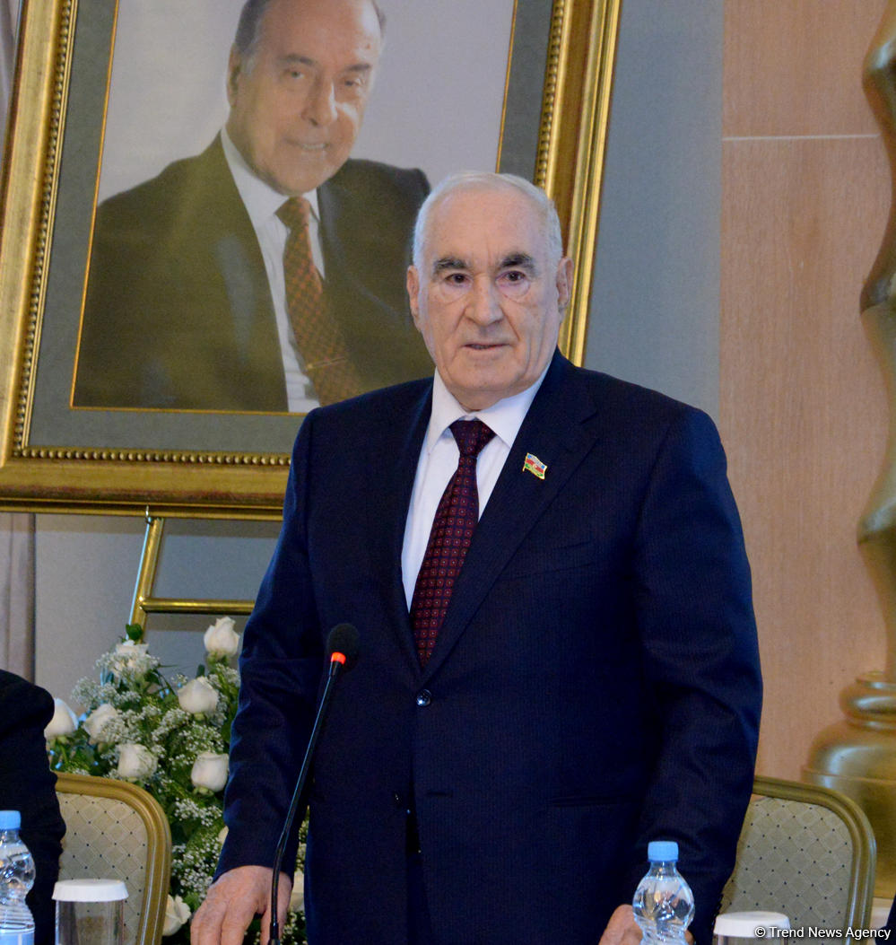 Ağsaqqallar Şurası 2015-ci ilin yekunlarına dair iclas keçirib (FOTO)
