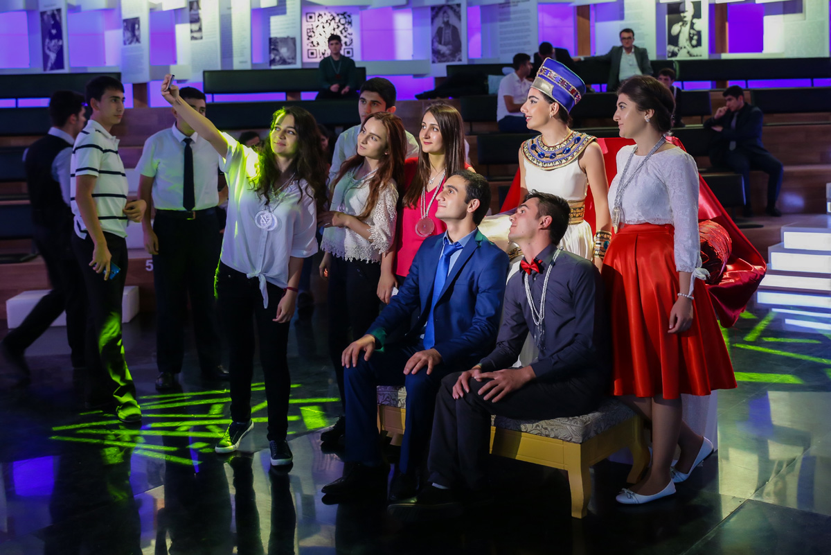 Qədim Misirin gözəli "Parlaq Zəka"da (FOTO)