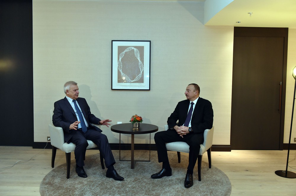 Prezident İlham Əliyev “LUKOIL” şirkətinin rəhbəri ilə görüşüb