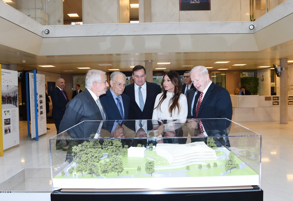 Mehriban Əliyeva: Azərbaycan dünyada qlobal multikulturalizm mərkəzlərindən biri kimi tanınır (FOTO)