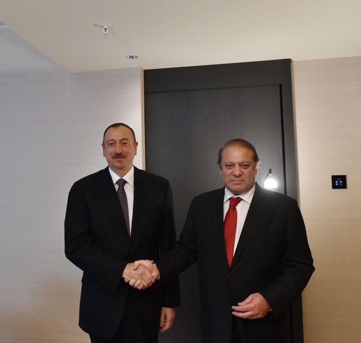 Azərbaycan Prezidenti İlham Əliyevin Pakistanın Baş naziri ilə görüşü olub (FOTO)