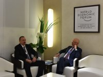 Azərbaycan Prezidenti Davos fəxri üzvlər klubunun nişanına layiq görülüb (FOTO)