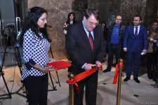 Bakıda Macarıstanın viza mərkəzi açılıb (FOTO)