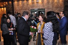 Bakıda Macarıstanın viza mərkəzi açılıb (FOTO)