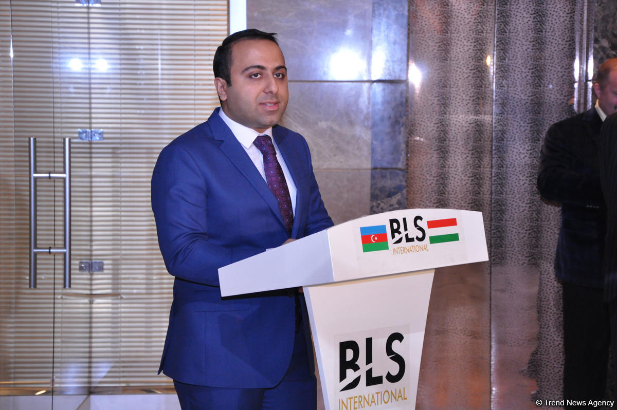 Bakıda Macarıstanın viza mərkəzi açılıb (FOTO)