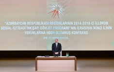 Prezident İlham Əliyev: 2015-ci ildə bütün istiqamətlər üzrə Azərbaycan uğurlu inkişaf dinamikasını saxlaya bilib (ƏLAVƏ OLUNUB-5) (FOTO)