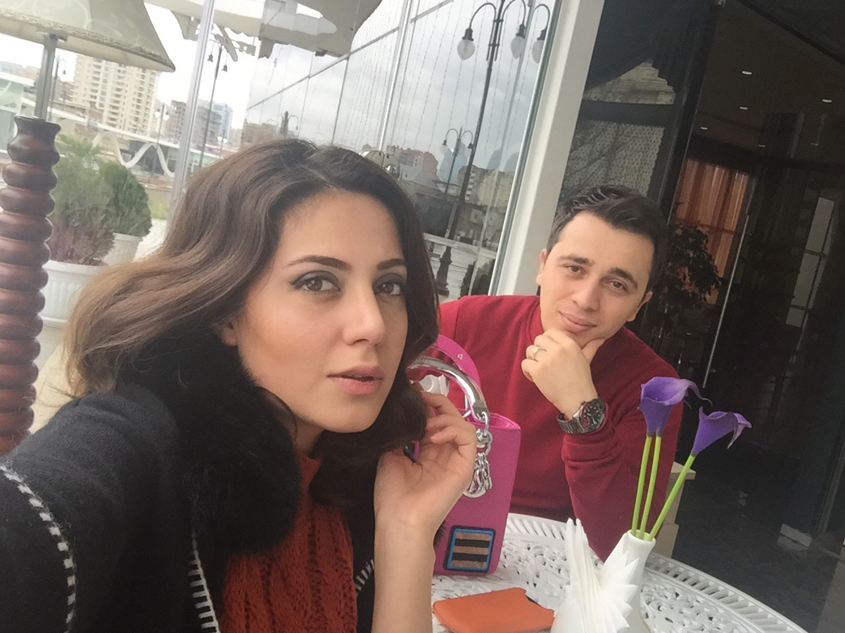 Müğənni Ayan burnu zədələnərsə nələr edəcək? (FOTO)