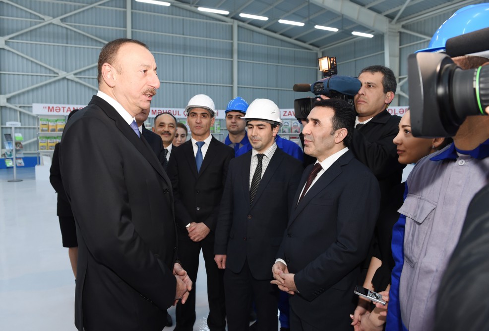 Prezident İlham Əliyev Yeni Ağdağ gips zavodunun açılışında iştirak edib (FOTO)