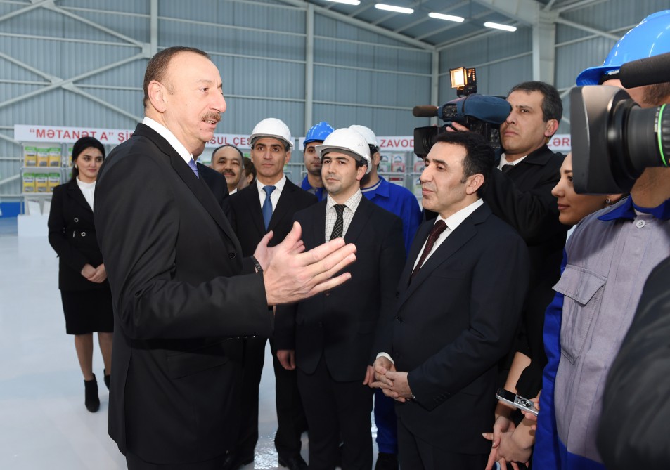 Prezident İlham Əliyev Yeni Ağdağ gips zavodunun açılışında iştirak edib (FOTO)