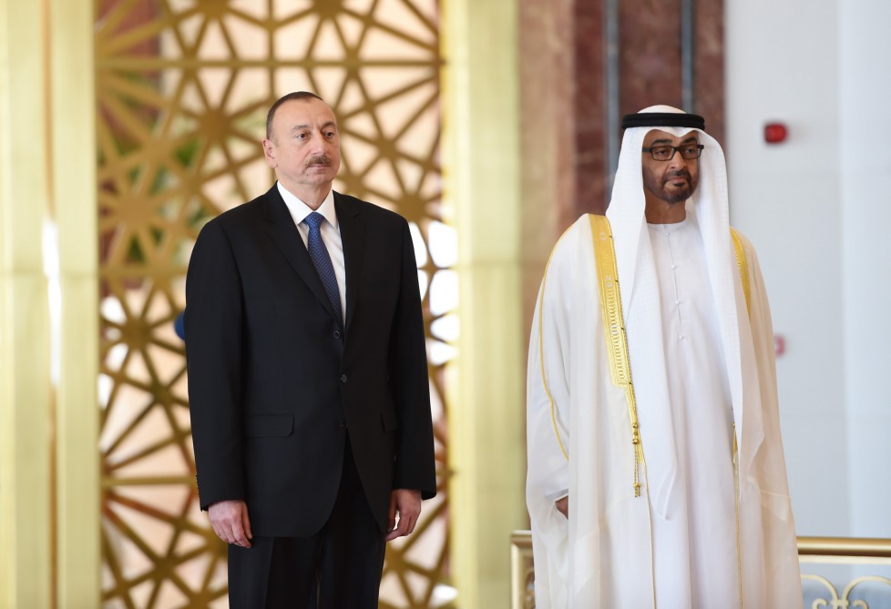Prezident İlham Əliyev Birləşmiş Ərəb Əmirliklərinə rəsmi səfərə gəlib (FOTO)