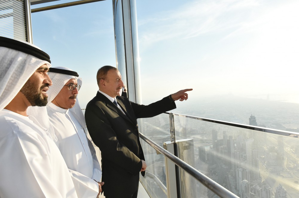 Prezident İlham Əliyev Dubaya səfərə gəlib (FOTO)