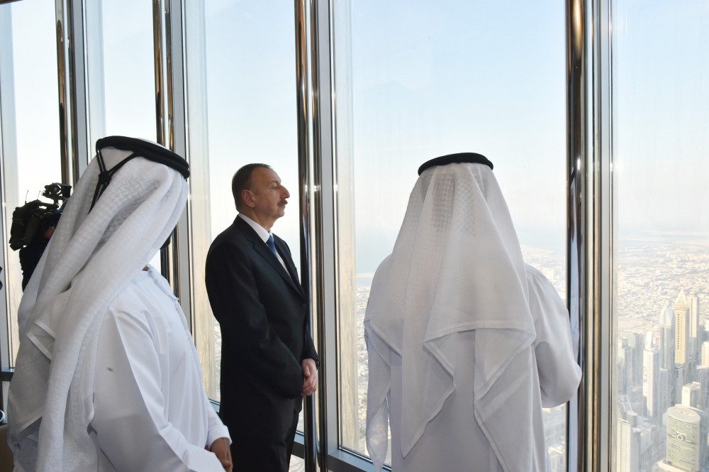 Prezident İlham Əliyev Dubaya səfərə gəlib (FOTO)