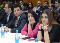 Azərbaycan Prezidenti yanında Gənclər Fondu 2015-ci il üçün hesabat konfransı keçirib (FOTO)