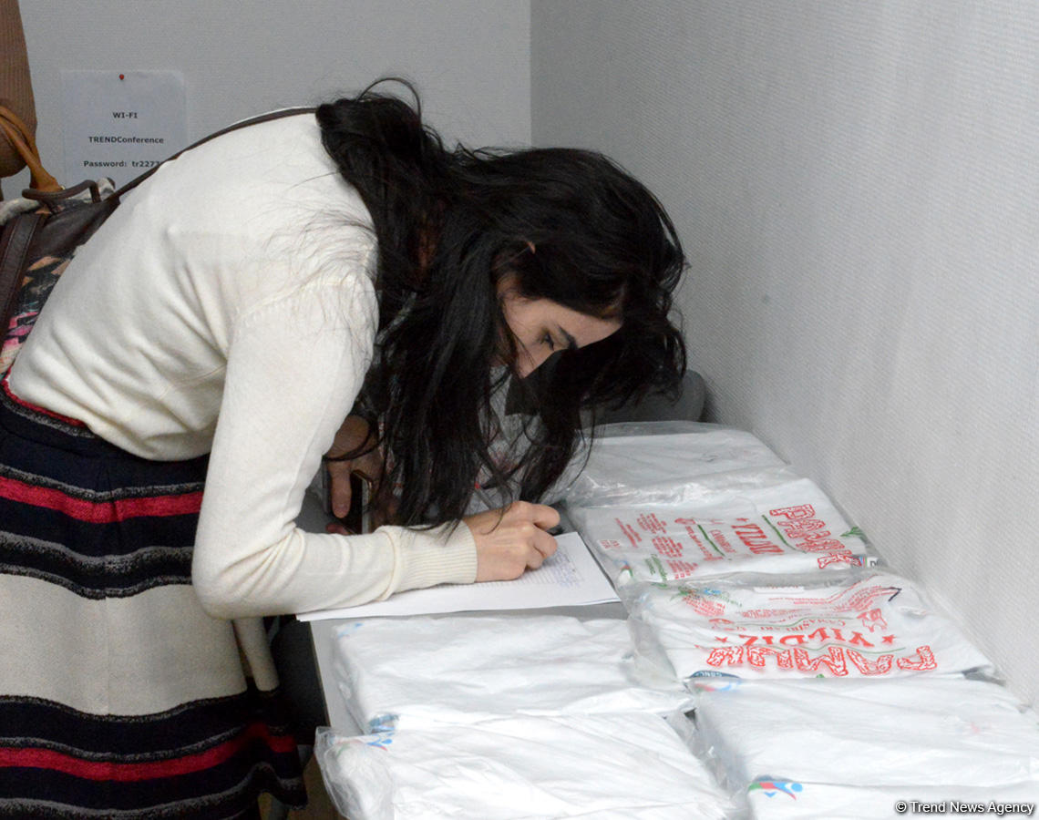 Gənclərə çağırış: Ətraf mühitin qorunmasında aktiv olun  (FOTO)