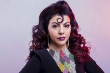 Müasir aşıqdan sazla FOTOSESSİYA