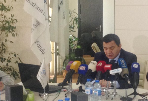 Müflis olmuş "Gəncəbank"ın 12 müştərisi əmanətlərini geri alıb (FOTO) (ƏLAVƏ OLUNUB)