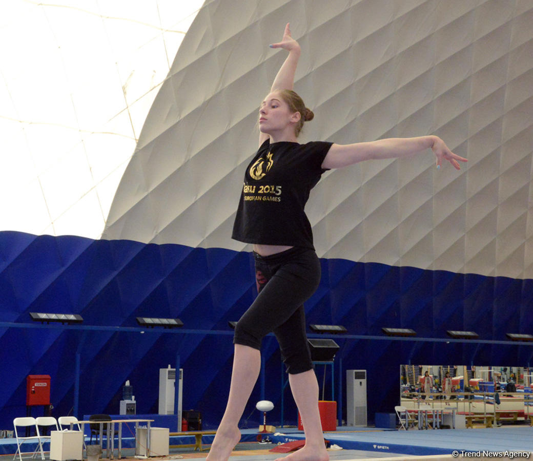 Baş məşqçi: Azərbaycan gimnastika üzrə Dünya Kubokundan yalnız yaxşı nəticələr gözləyir (FOTO)