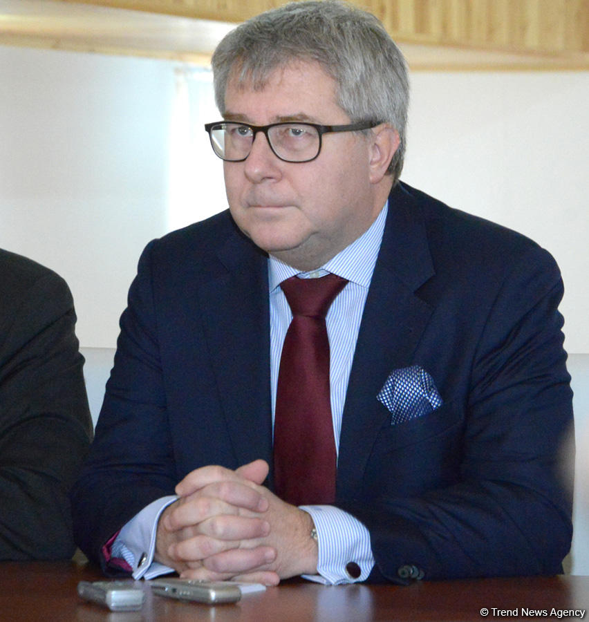 Avropa İttifaqı: Azərbaycan və Aİ dialoqu daha da inkişaf etdirməlidir (FOTO)