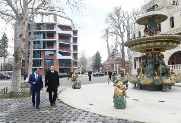 İlham Əliyev Gəncə Dövlət Filarmoniyasının binasında tikinti işlərinin gedişi ilə tanış olub (FOTO)
