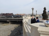 Prezident İlham Əliyev "Gəncəçay" park-bulvar kompleksi ilə tanış olub (FOTO)