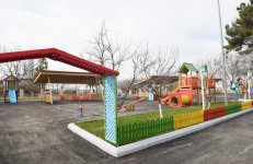 İlham Əliyev Gəncədə 240 yerlik körpələr evi-uşaq bağçasında əsaslı təmirdən sonra yaradılan şəraitlə tanış olub (FOTO)