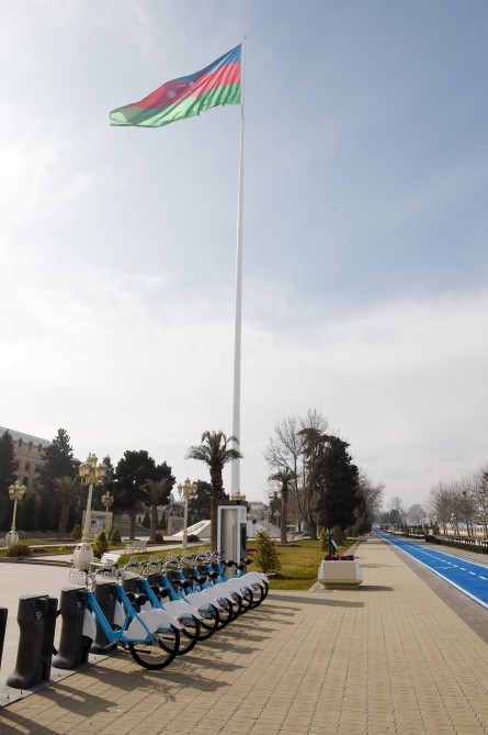 Prezident İlham Əliyev "Gəncəçay" park-bulvar kompleksi ilə tanış olub (FOTO)