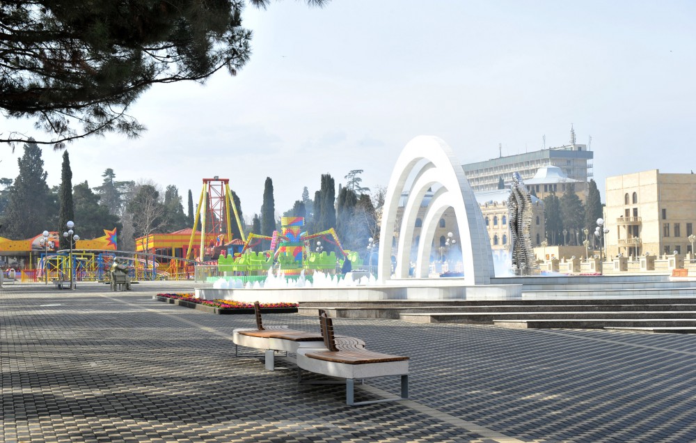 Prezident İlham Əliyev "Gəncəçay" park-bulvar kompleksi ilə tanış olub (FOTO)