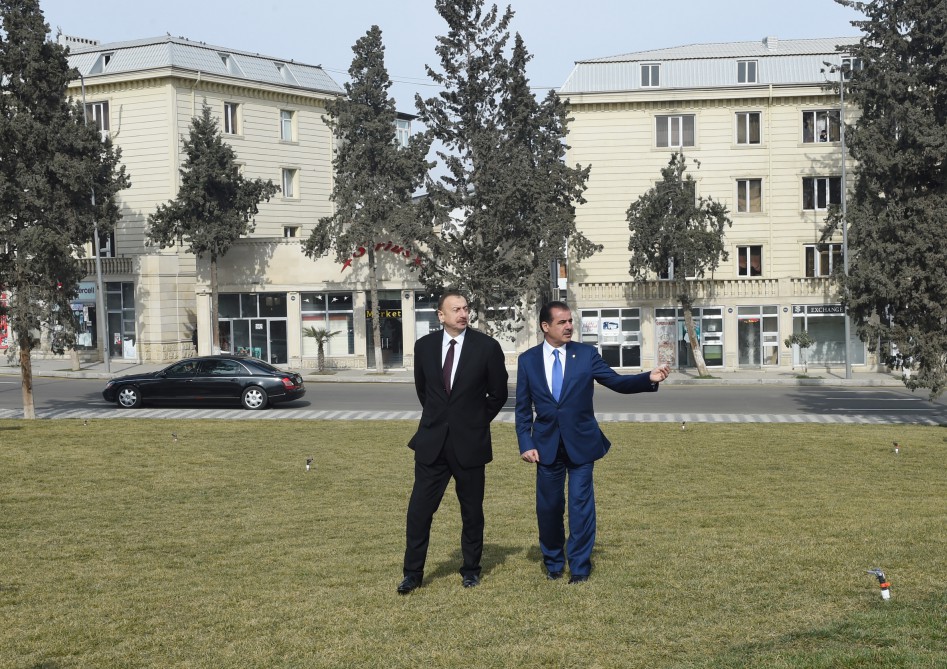 İlham Əliyev "Gəncə - 2016-cı il Avropa Gənclər paytaxtı" parkında yaradılan şəraitlə tanış olub (FOTO)