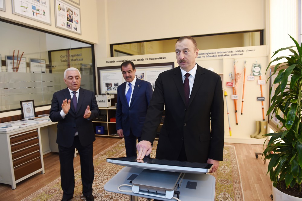 Prezident İlham Əliyev Gəncədə "Nizami" yarımstansiyasını işə salıb (FOTO)