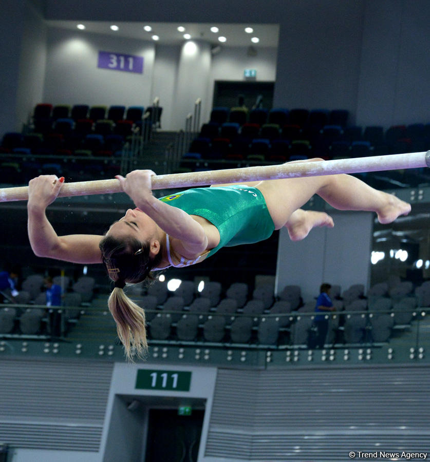 Bakıda Dünya Kubokunun iştirakçısı olan gimnastların podium məşqləri (FOTO)