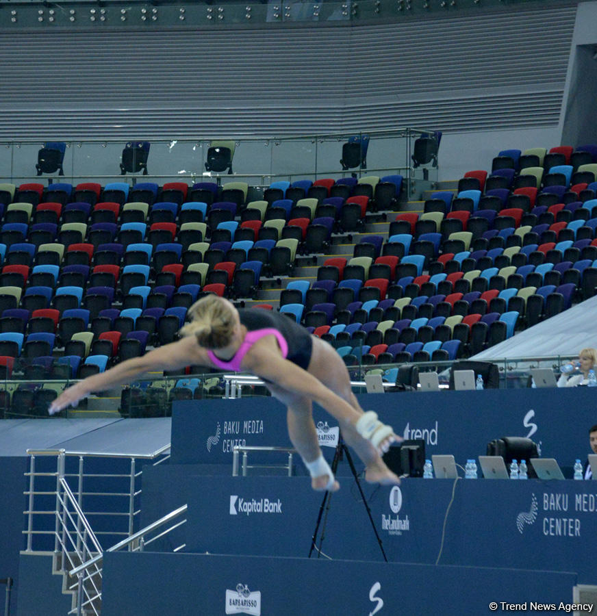 Bakıda Dünya Kubokunun iştirakçısı olan gimnastların podium məşqləri (FOTO)
