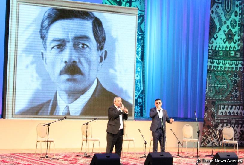Əlağa Vahidin qəzəllərindən ibarət konsert proqramı keçirilib (FOTO)