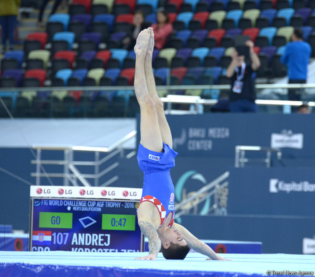 Bakıda idman gimnastikası üzrə Dünya Kubokunda kişilər arasında təsnifat yarışları (FOTO)