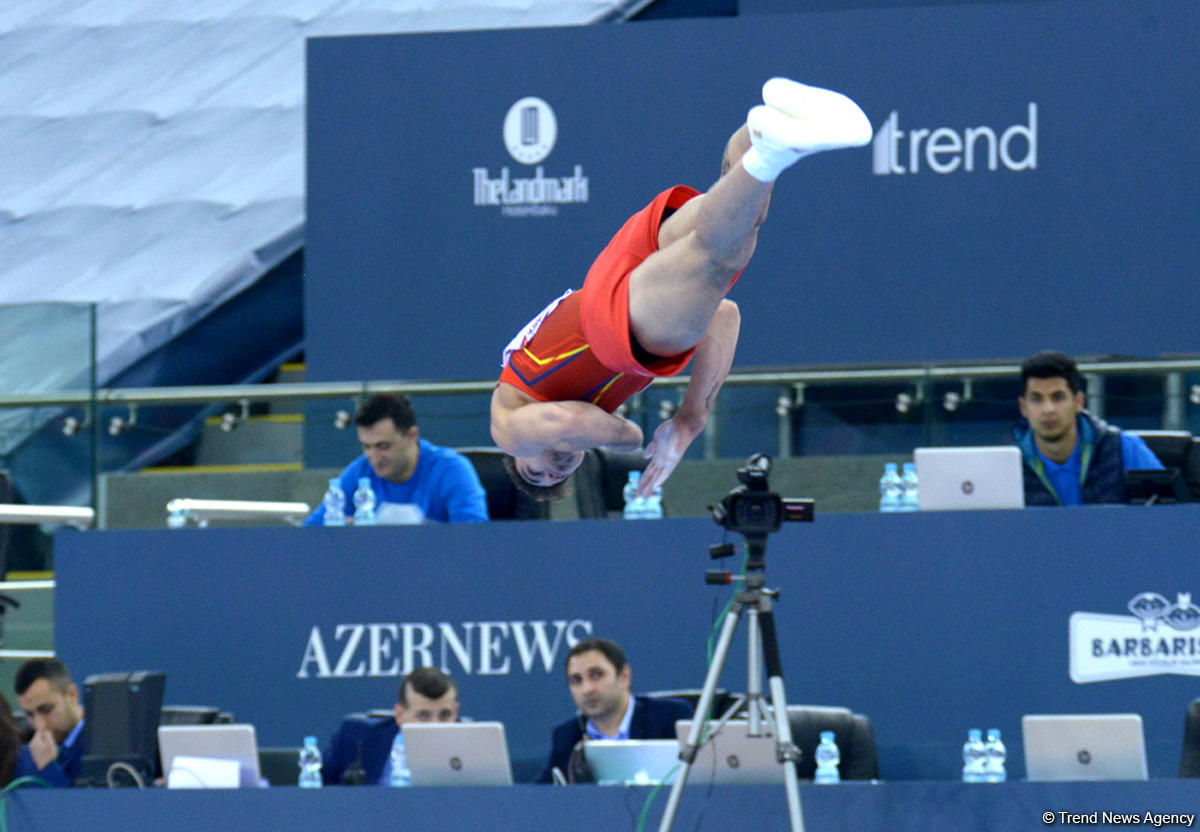 Bakıda idman gimnastikası üzrə Dünya Kubokunda kişilər arasında təsnifat yarışları (FOTO)