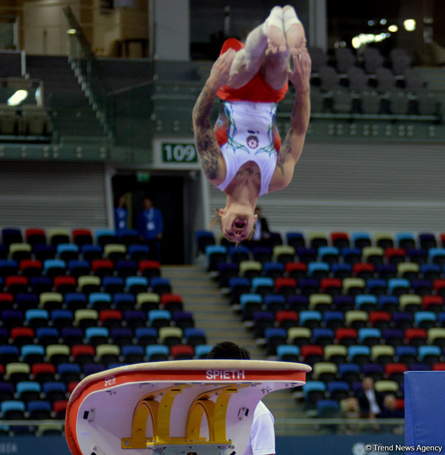 Azərbaycanlı gimnast idman gimnastikası üzrə Dünya Kubokunda finala çıxıb (FOTO)