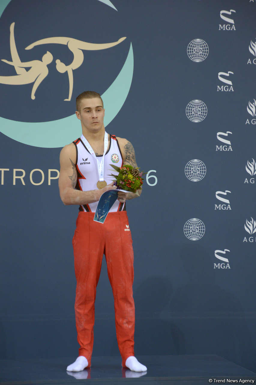 Bakıda idman gimnastikası üzrə Dünya Kubokunun qızıl mükafatçısı Oleq Stepkonun mükafatlandırma mərasimi olub (FOTO+VİDEO)