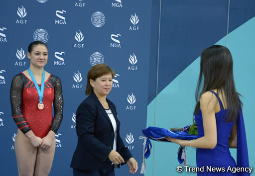 Bakıda idman gimnastikası üzrə Dünya Kuboku finalının ikinci hissəsinin qaliblərinin mükafatlandırma mərasimi olub (FOTO)