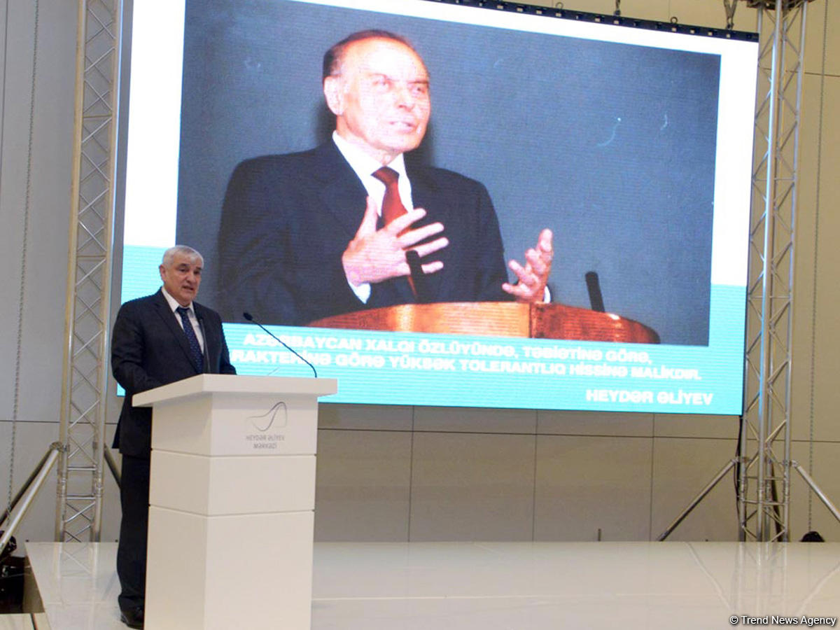 Dövlət müşaviri: Azərbaycan nümunəsi göstərir ki, multikulturalizm yaşayır (FOTO)
