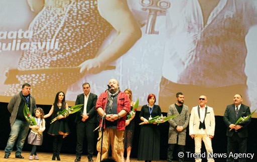 Macəra dolu "Robinzon və doqquz Cümə" Bakıda təqdim olundu (FOTO)