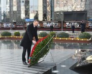 Prezident İlham Əliyev və xanımı Xocalı faciəsi qurbanlarının xatirəsini anma mərasimində iştirak ediblər (ƏLAVƏ OLUNUB 2) (FOTO)