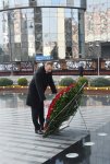 Prezident İlham Əliyev və xanımı Xocalı faciəsi qurbanlarının xatirəsini anma mərasimində iştirak ediblər (ƏLAVƏ OLUNUB 2) (FOTO)