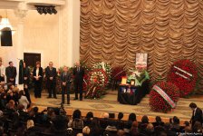 İlhamə Quliyevanı son mənzilə alqışlarla yola saldılar (FOTO)