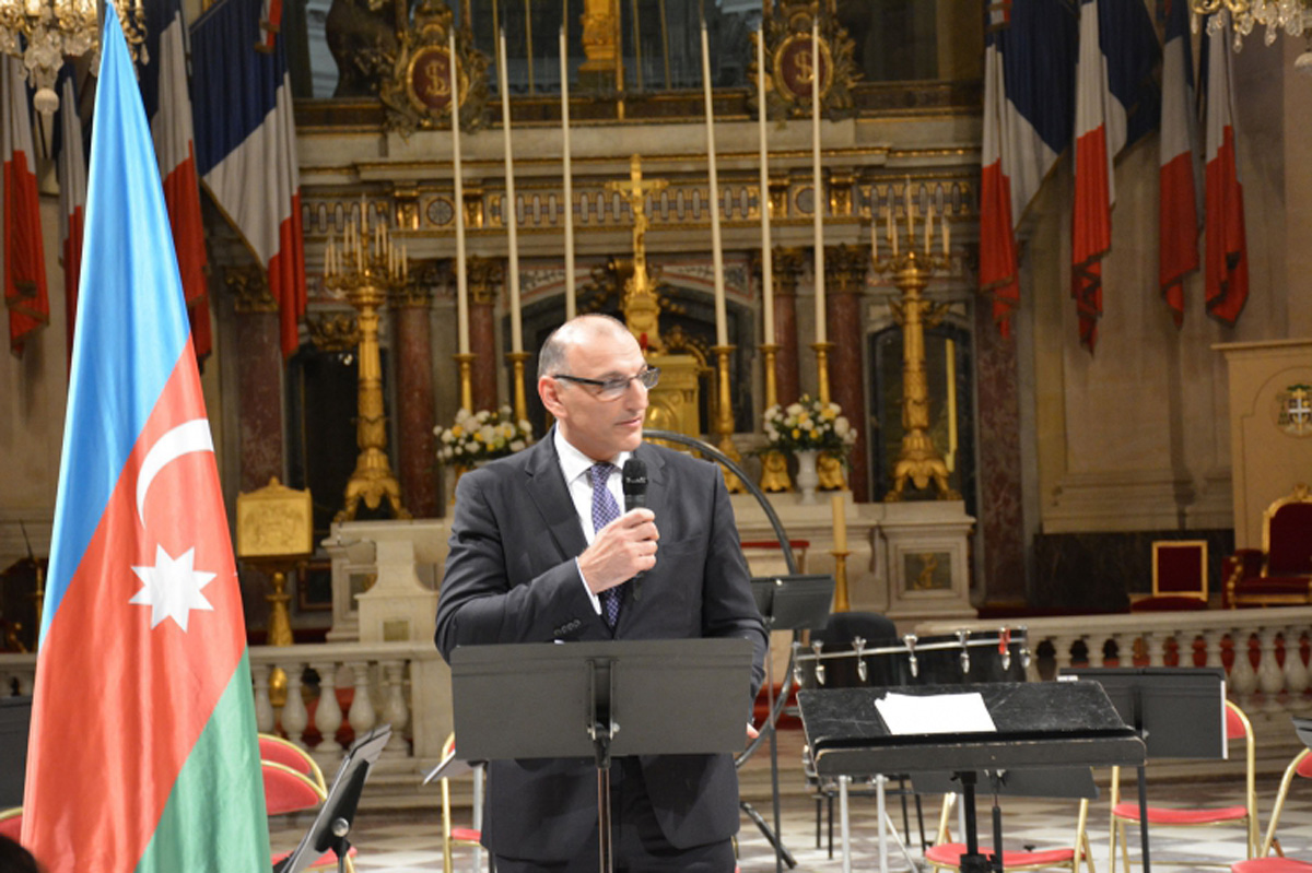Parisdə Xocalı qurbanlarının xatirəsinə həsr olunmuş klassik musiqi konserti keçirilib (FOTO)